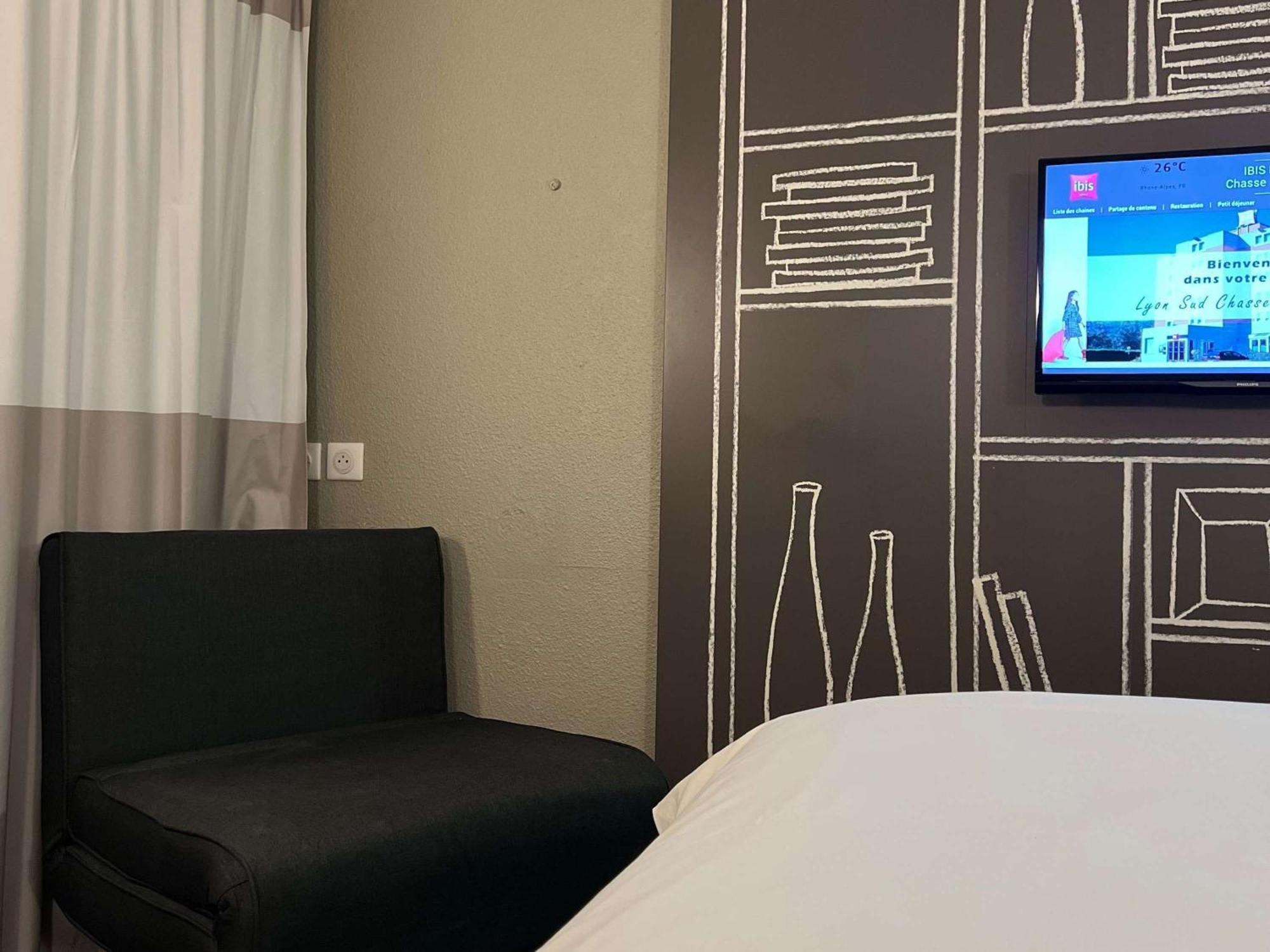 Ibis Lyon Sud Chasse Sur Rhone Hotel Kültér fotó